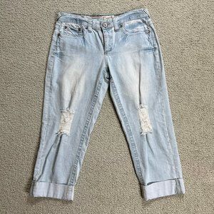 NWOT YNQ Boyfriend Distressed Jeans